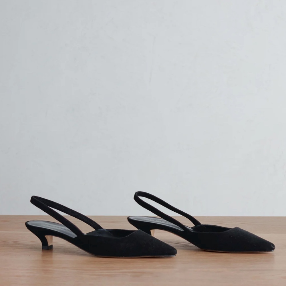Jenni Kayne Suede Kitten Heel, Black, Size 38, EUC